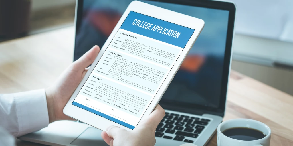 The Top Mistakes to Avoid During the College Application Process
