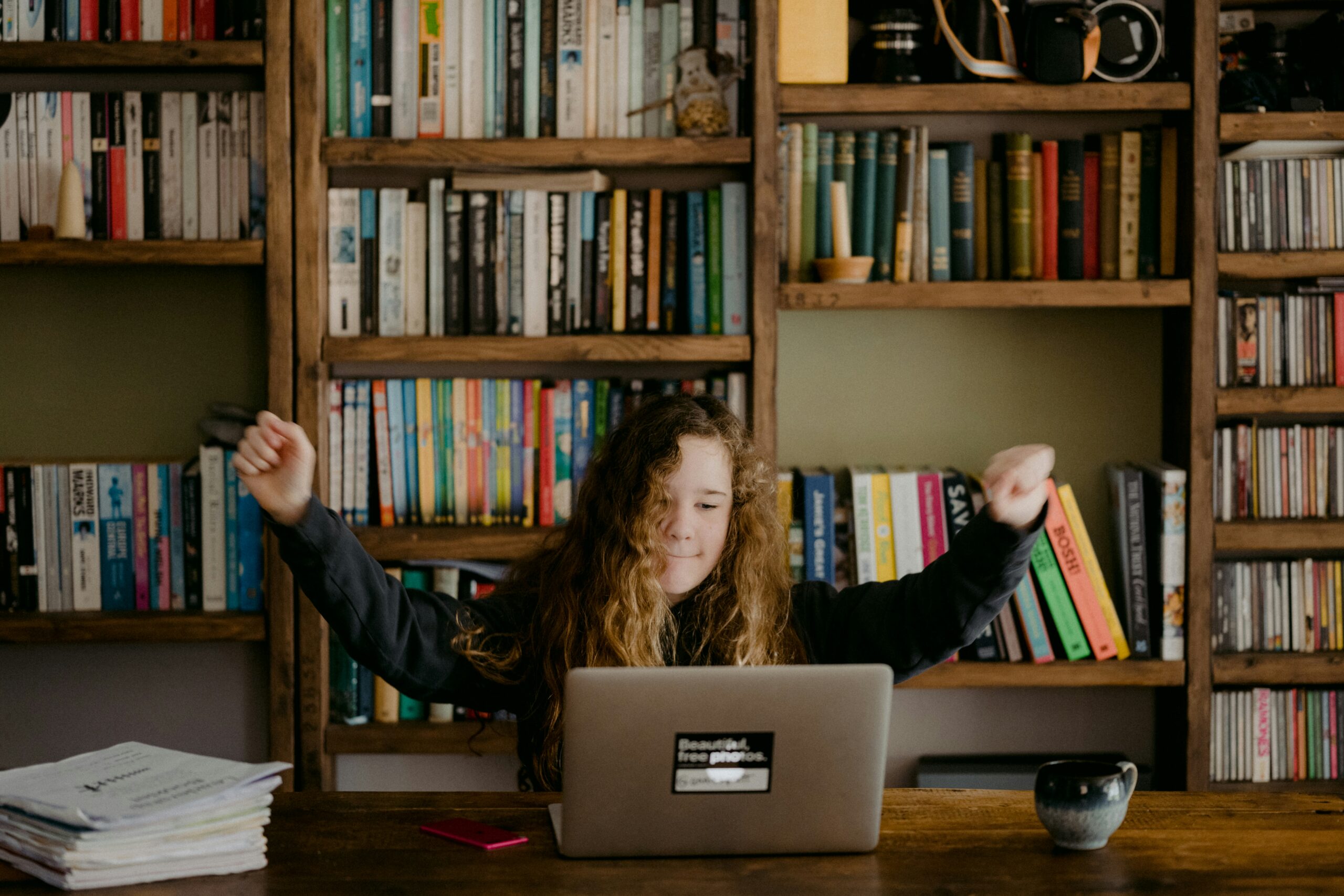 How to write a college essay - personal statement guide for college admissions