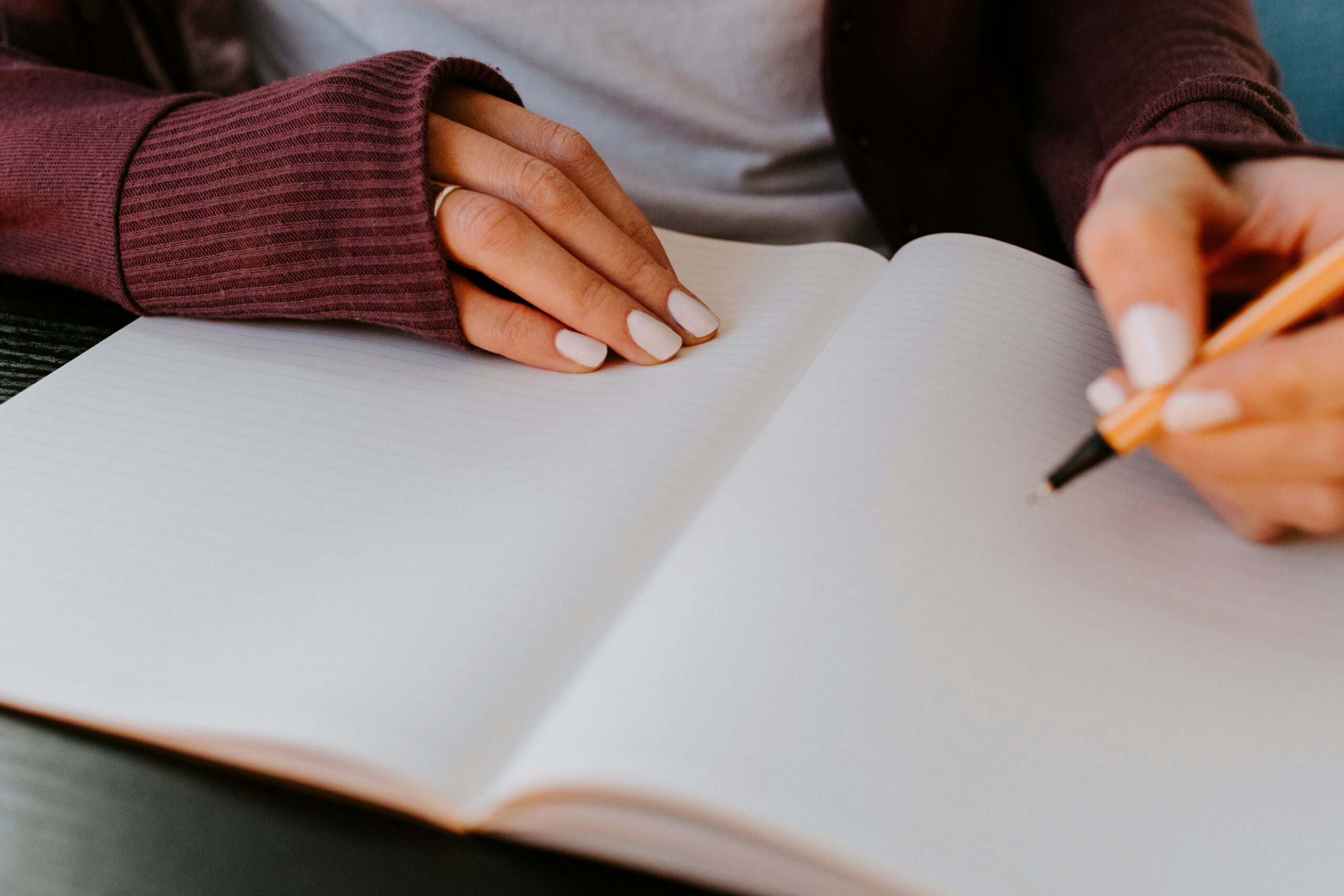 How to write a college essay about volunteering abroad - tips to avoid clichés